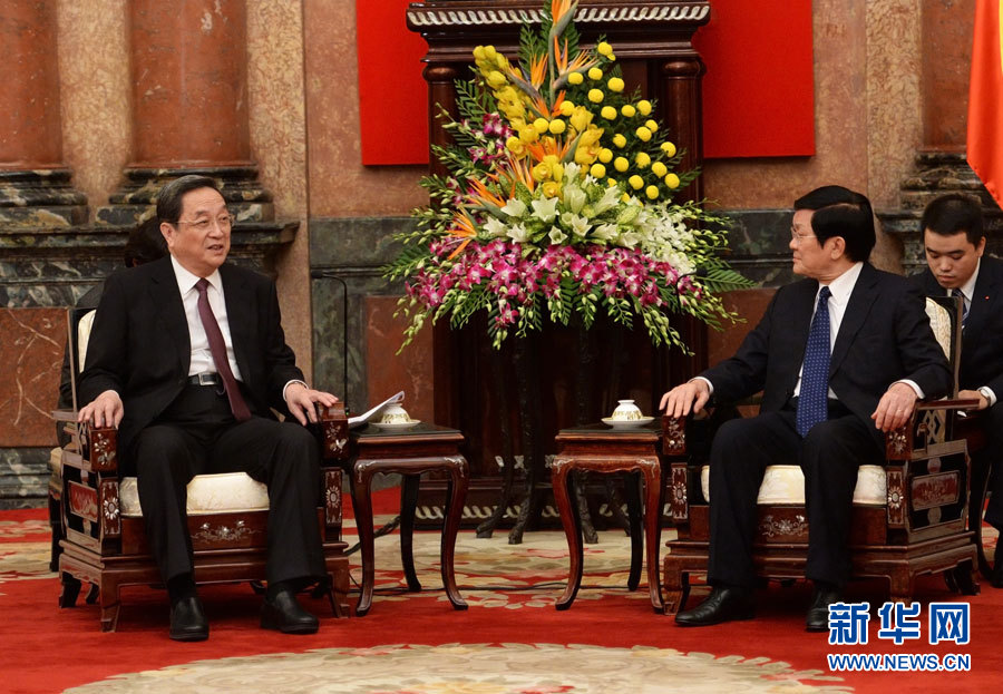 12月25日至27日，中共中央政治局常委、全國政協主席俞正聲對越南進行正式訪問。這是12月26日，俞正聲在河內會見越南國家主席張晉創。 新華社記者劉建生攝