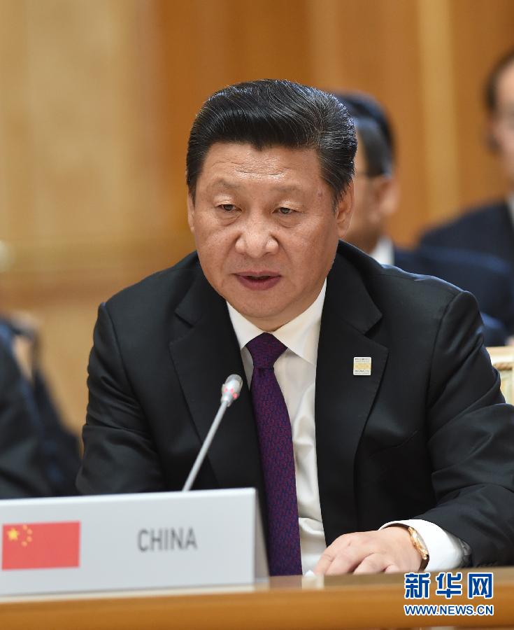7月9日，金磚國家領導人第七次會晤在俄羅斯烏法舉行。中國國家主席習近平、俄羅斯總統(tǒng)普京、巴西總統(tǒng)羅塞夫、印度總理莫迪、南非總統(tǒng)祖馬出席。這是習近平發(fā)表題為《共建伙伴關系　共創(chuàng)美好未來》的主旨講話。新華社記者 饒愛民 攝 