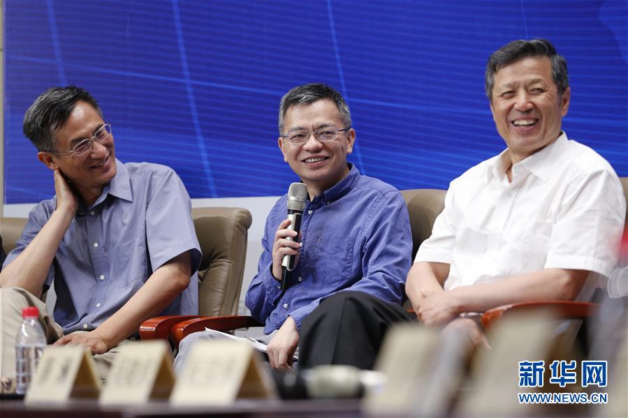 (XHDW)(3)美逆流而動殃及世界經濟 多邊主義終將勝利——專家學者評析中美經貿摩擦走向