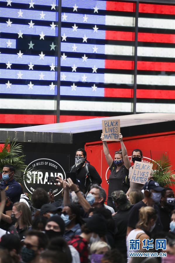 (國際)(1)紐約民眾抗議警察暴力執法進入第五天