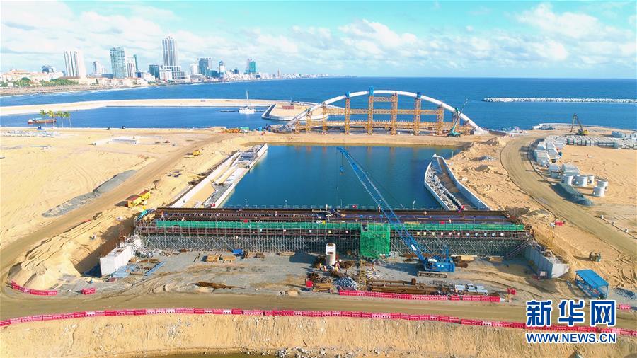 (國際)(4)斯里蘭卡總理點贊科倫坡港口城建設