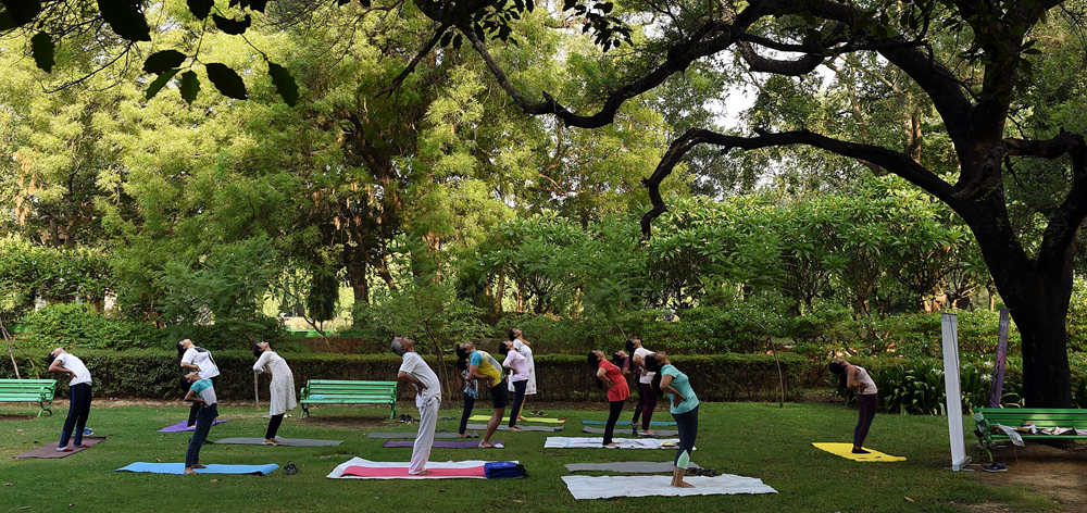 特稿：電影、瑜伽、智能手機——中印兩個文明古國交往“新故事”